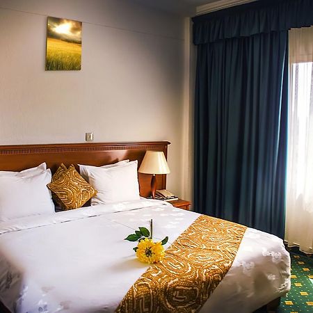 Hotel Splendid Ouagadougou Eksteriør bilde