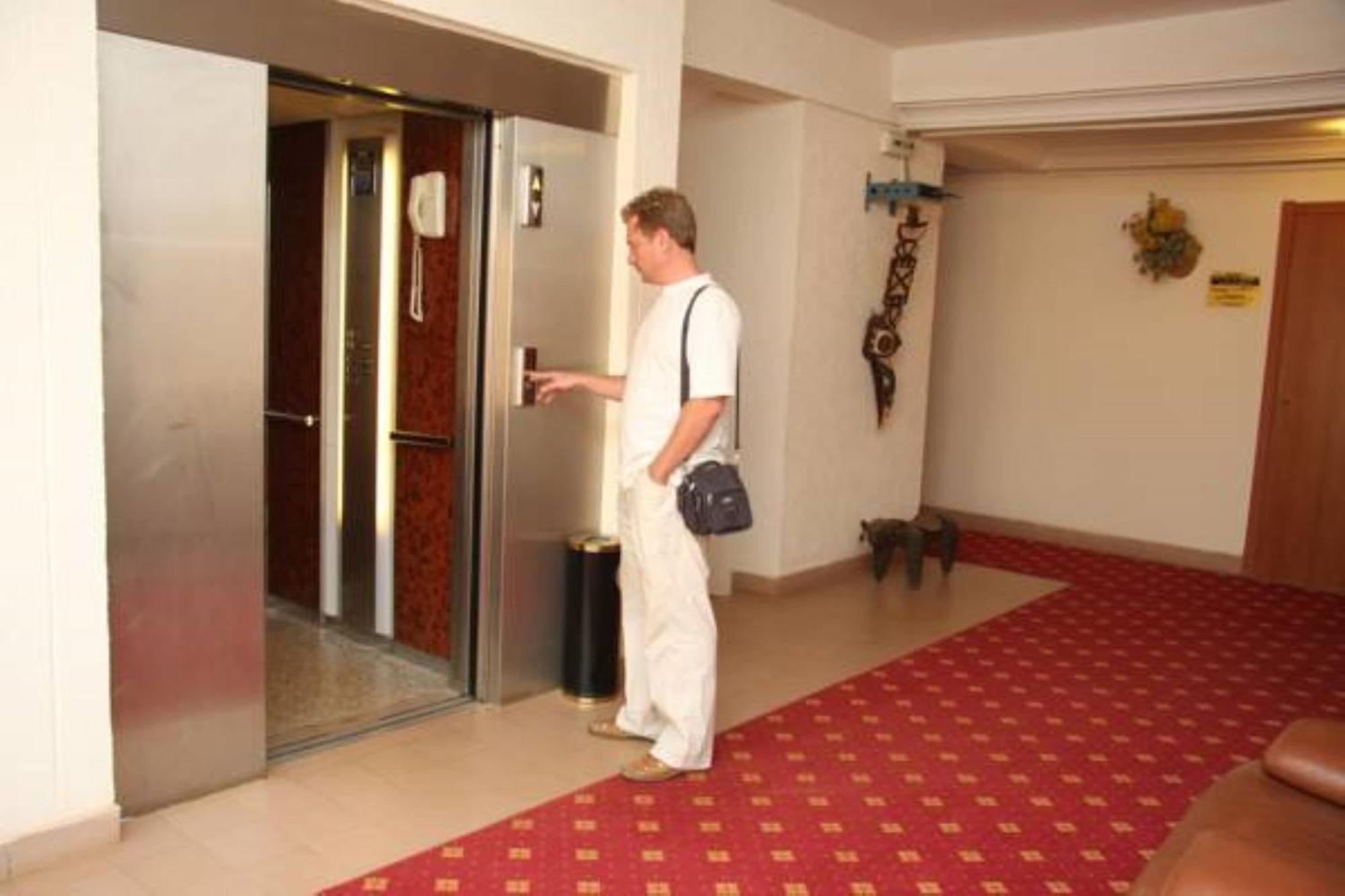 Hotel Splendid Ouagadougou Eksteriør bilde