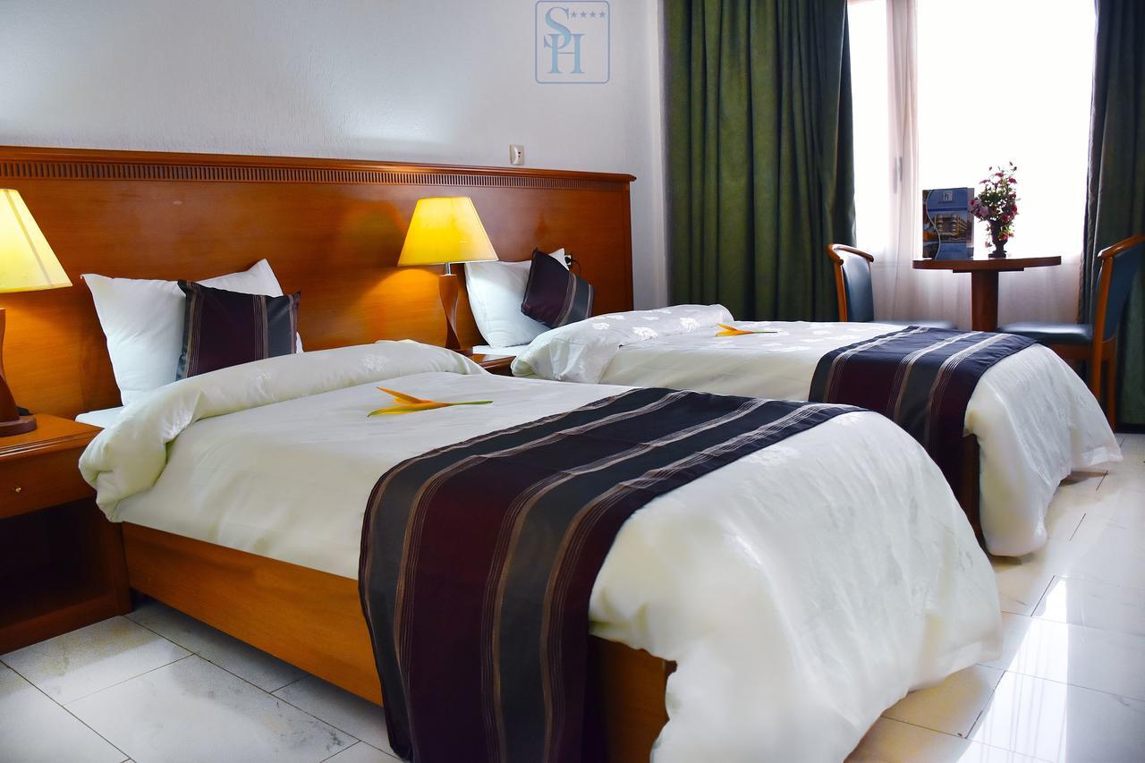 Hotel Splendid Ouagadougou Eksteriør bilde