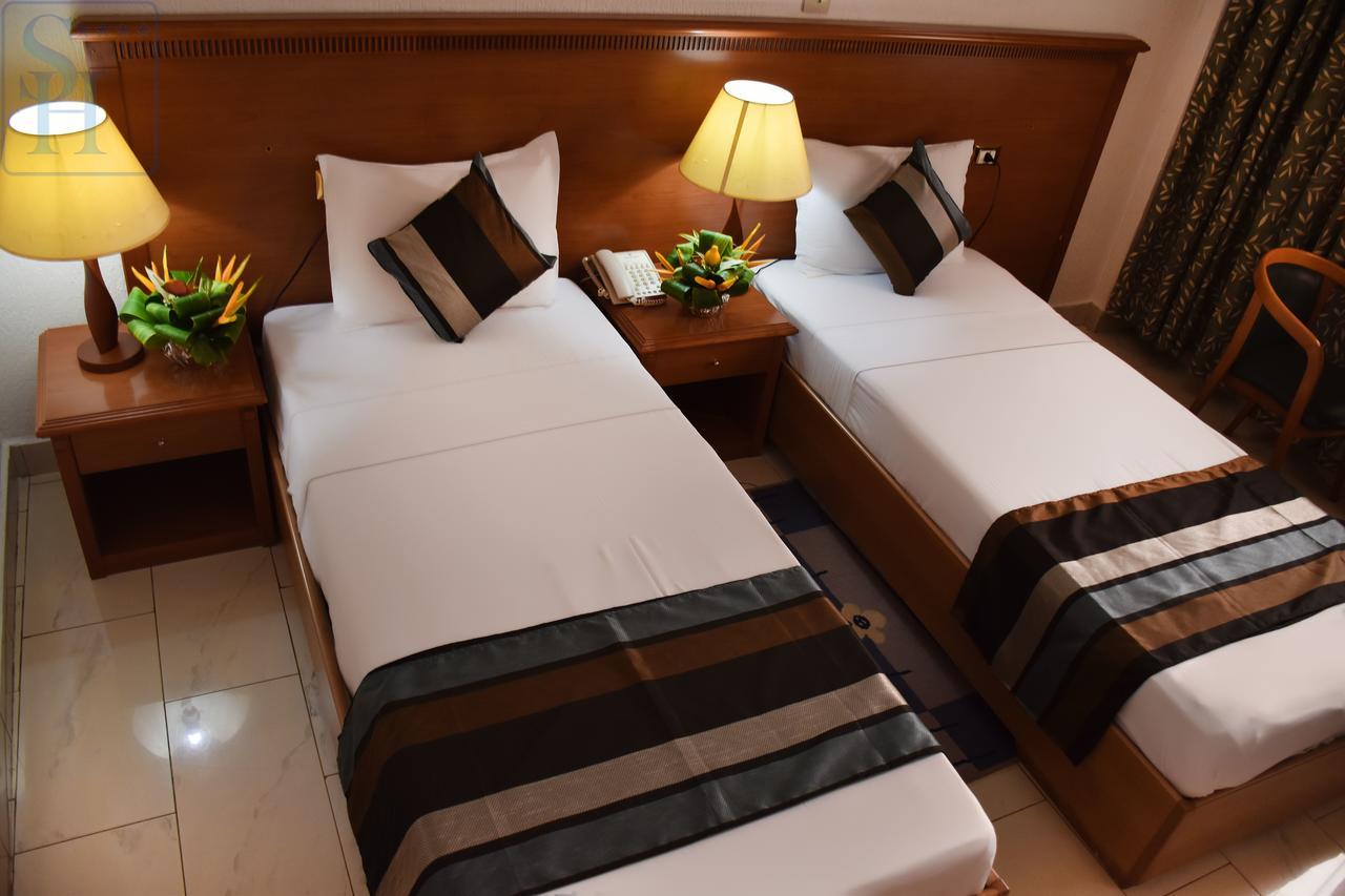 Hotel Splendid Ouagadougou Eksteriør bilde